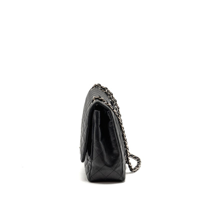 Chanel maxi classic single flap bag lambskin black