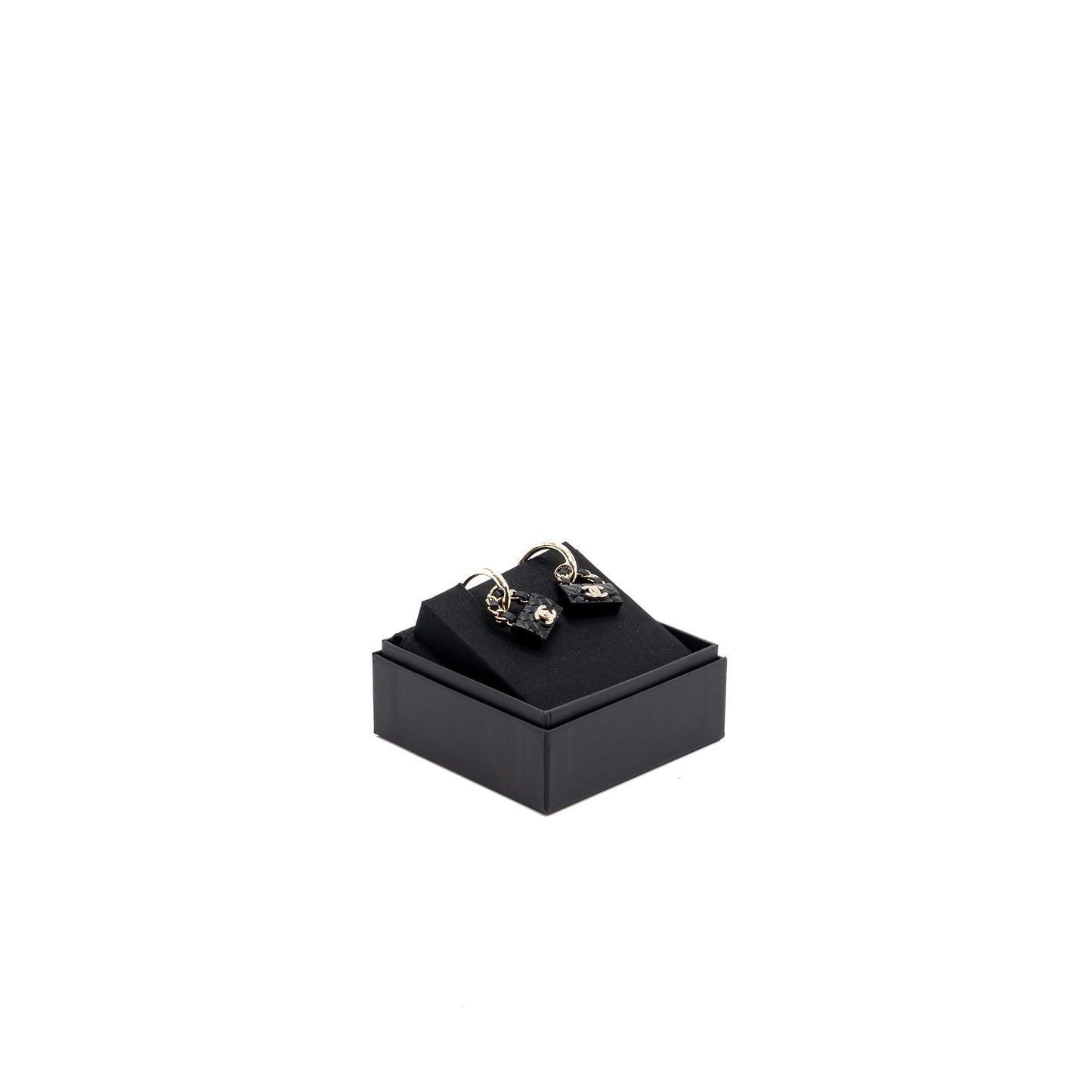 Chanel Flap Bag Dropped Earrings Black L
