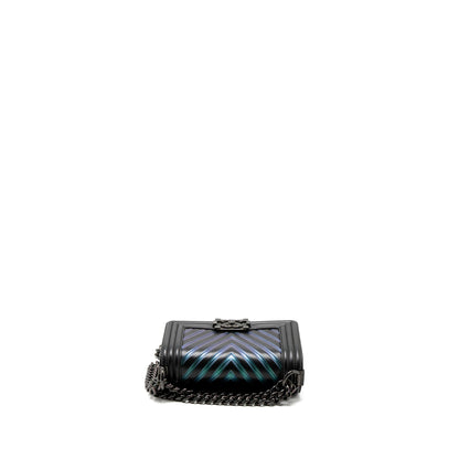 Chanel Small Boy Bag Chevron Calfskin Black/Iridescent Blue Black Hardware