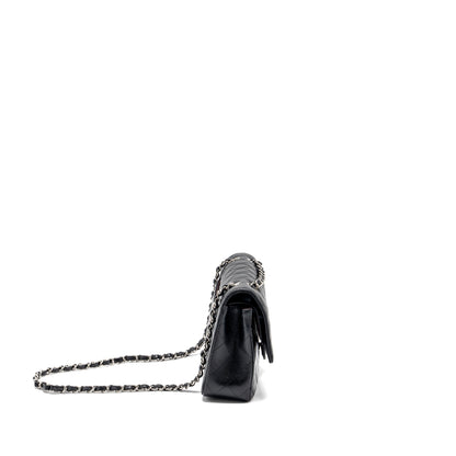 Chanel medium classic double flap bag Caviar Black