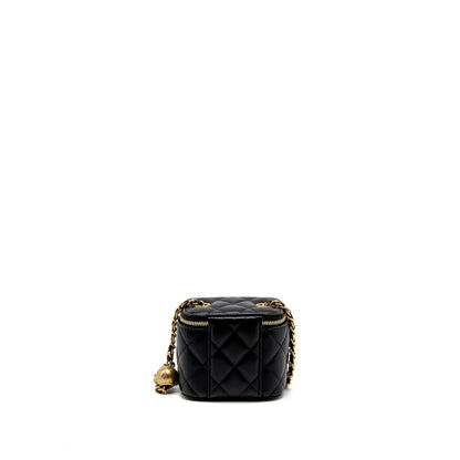Chanel Pearl Crush Mini Vanity Case Lambskin Black