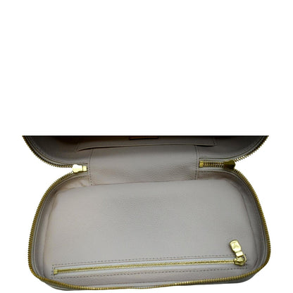 LOUIS VUITTON By The Pool Nice BB Monogram Giant Canvas Vanity Case Brume