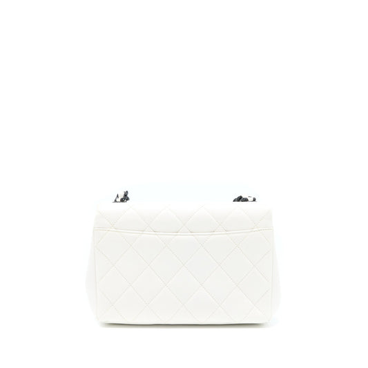 Chanel Seasonal Flap Bag Caviar White With Black Hardware