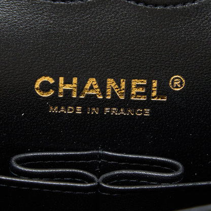 Chanel Medium Classic Flap Bag Lambskin Black R (Microchip)