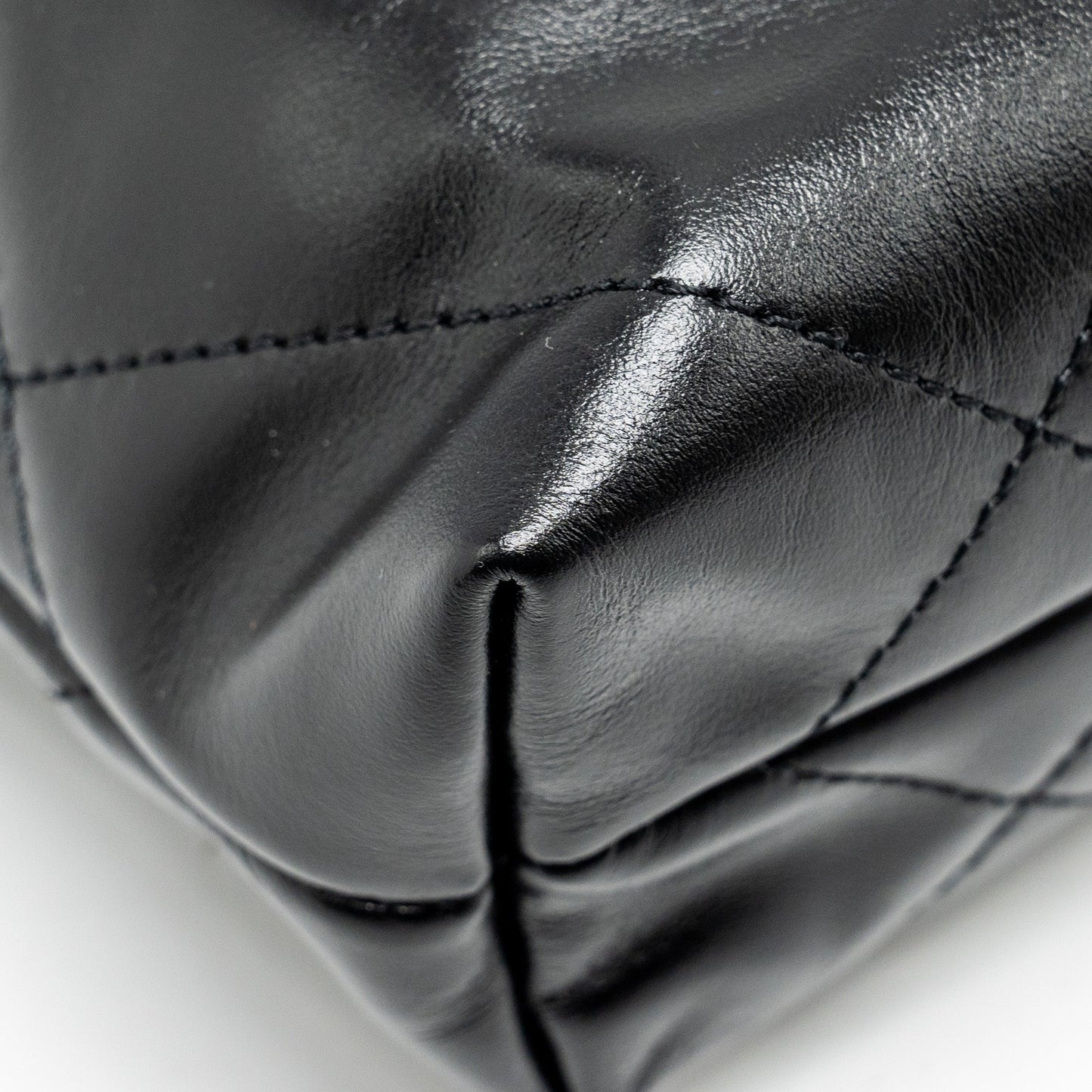 Chanel Mini 22 Bag Shiny Calfskin Black  (microchip)
