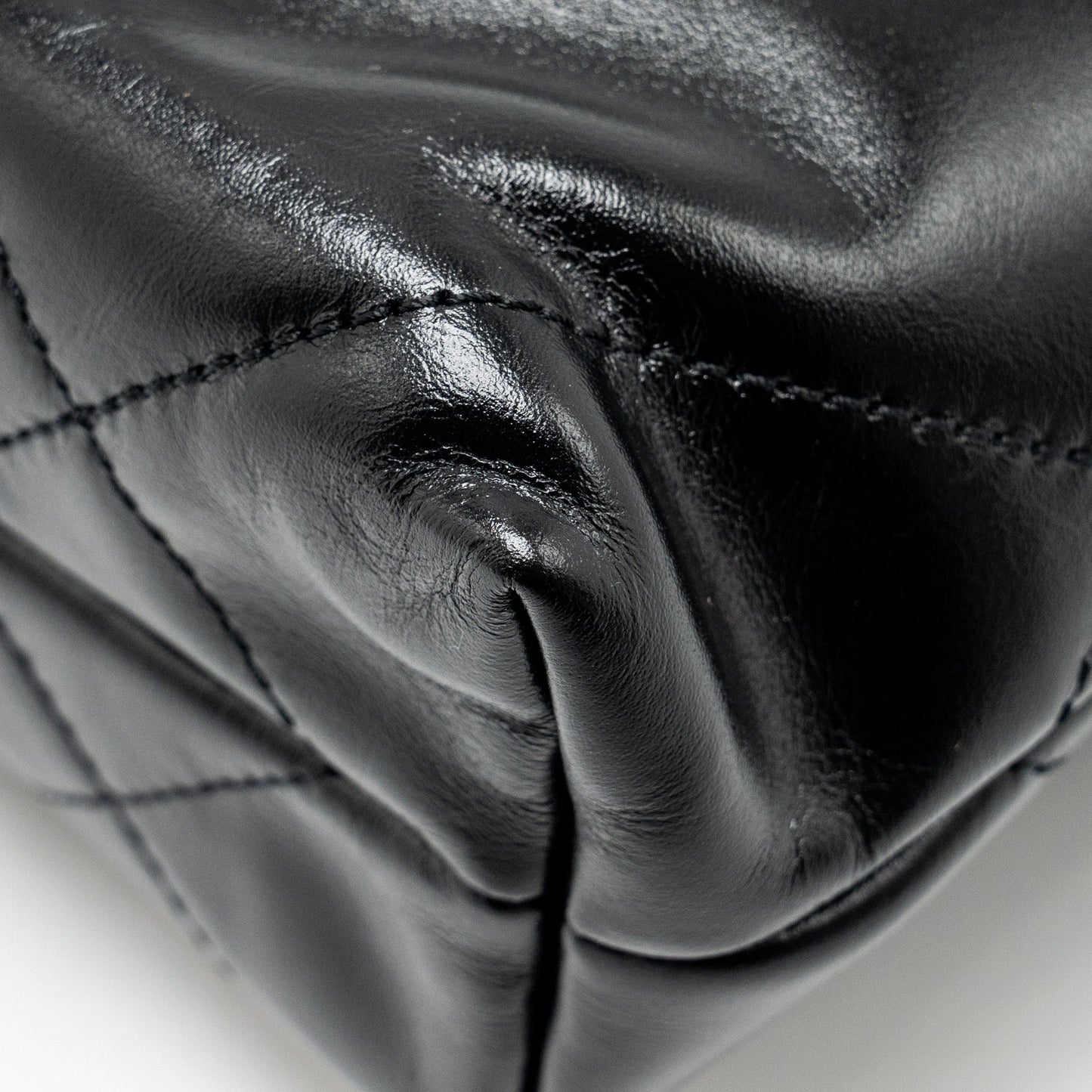 Chanel Mini 22 Bag Shiny Calfskin Black  (microchip)