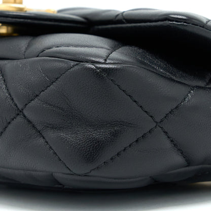 Chanel 22S Giant Chain Flap Shoulder Bag Lambskin Black  (Microchip)