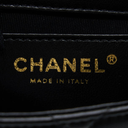 Chanel 22S Giant Chain Flap Shoulder Bag Lambskin Black  (Microchip)