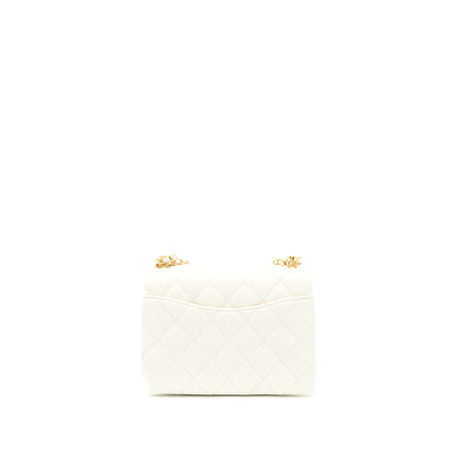 Chanel 22K Coco First Caviar White  (Microchip)