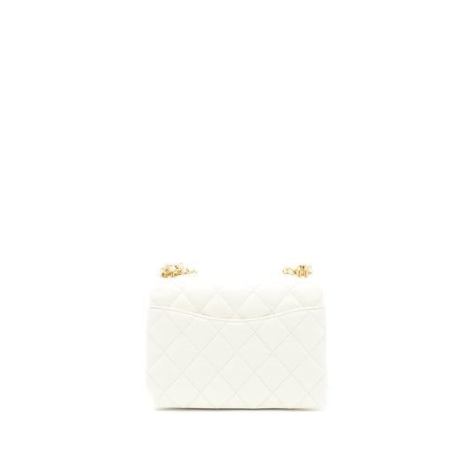 Chanel 22K Coco First Caviar White  (Microchip)