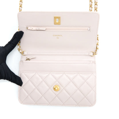 Chanel Pearl Crush Wallet on Chain Lambskin Lialic/Light Purple Brushed  (Microchip)
