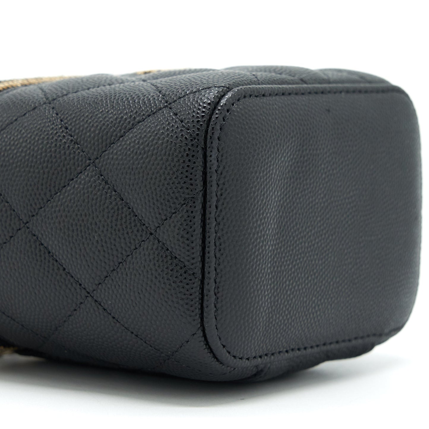 Chanel Mini Vanity With Chain Caviar Black L