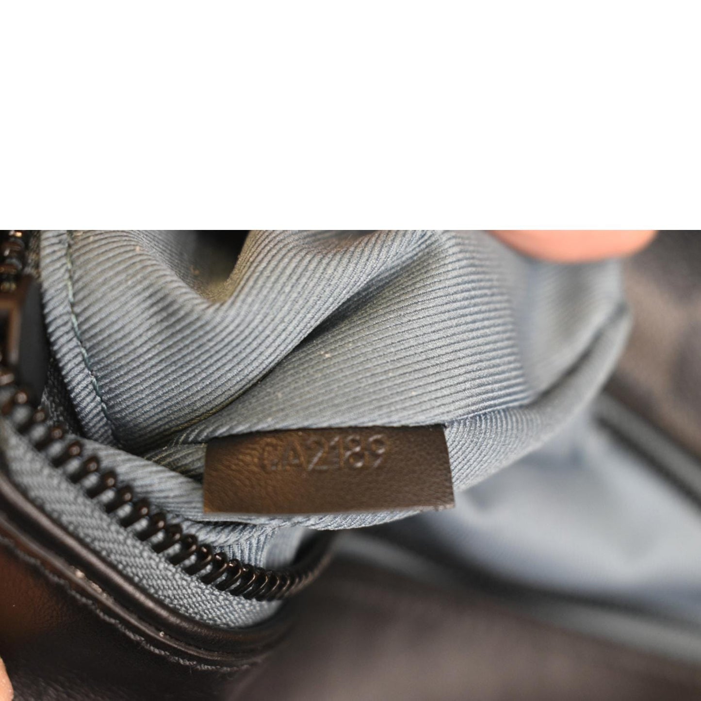 LOUIS VUITTON Discovery Damier Graphite Leather Bumbag Black