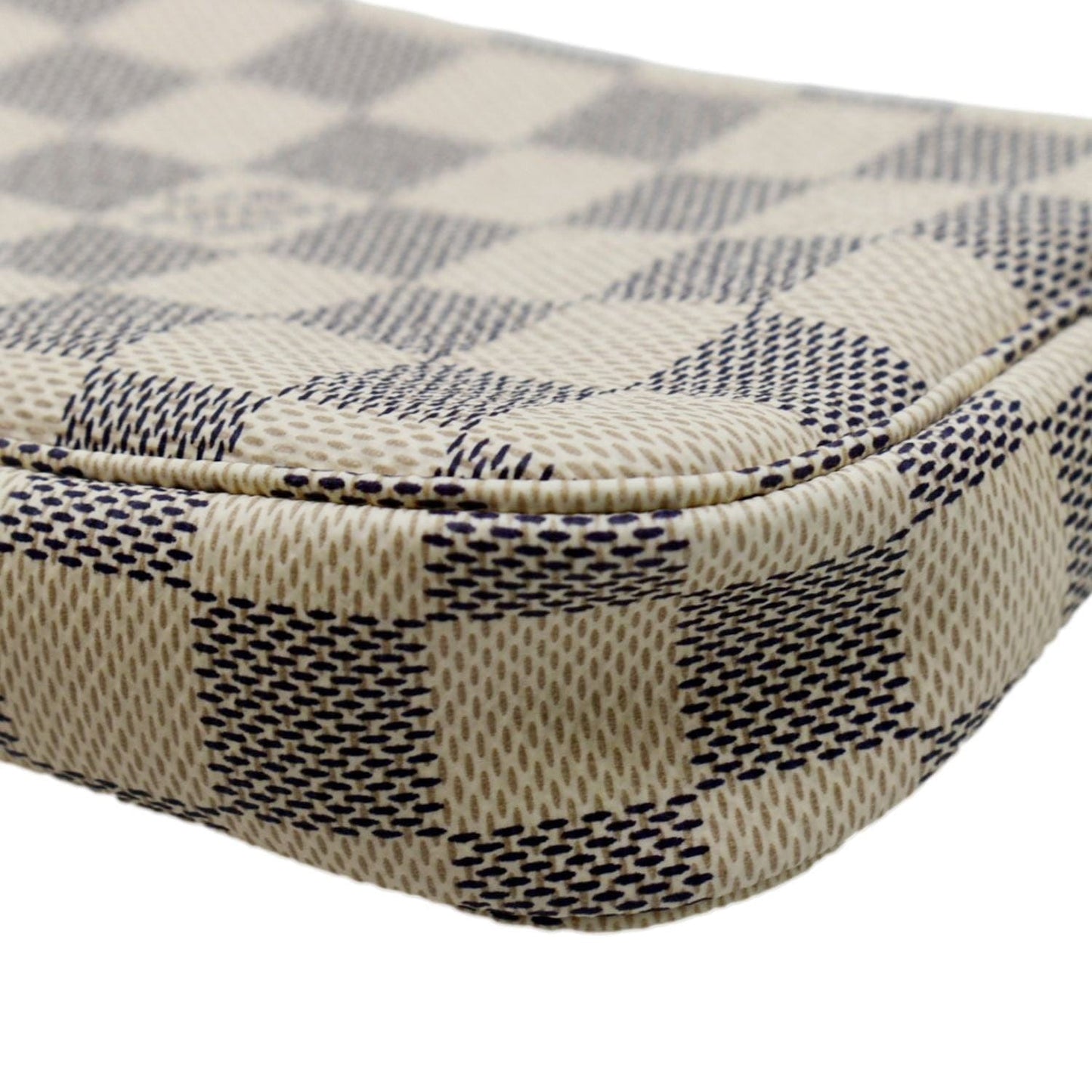 LOUIS VUITTON Mini Pochette Damier Azur Accessoires Pouch White