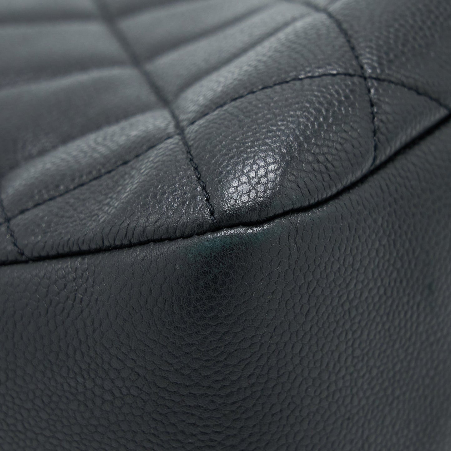 Chanel Matelasse Chain Tote Bag Caviar Black