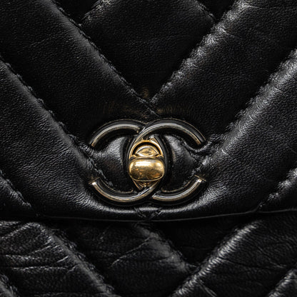 Chanel Mont Coco Mini Flap Bag Shiny Lambskin Black L