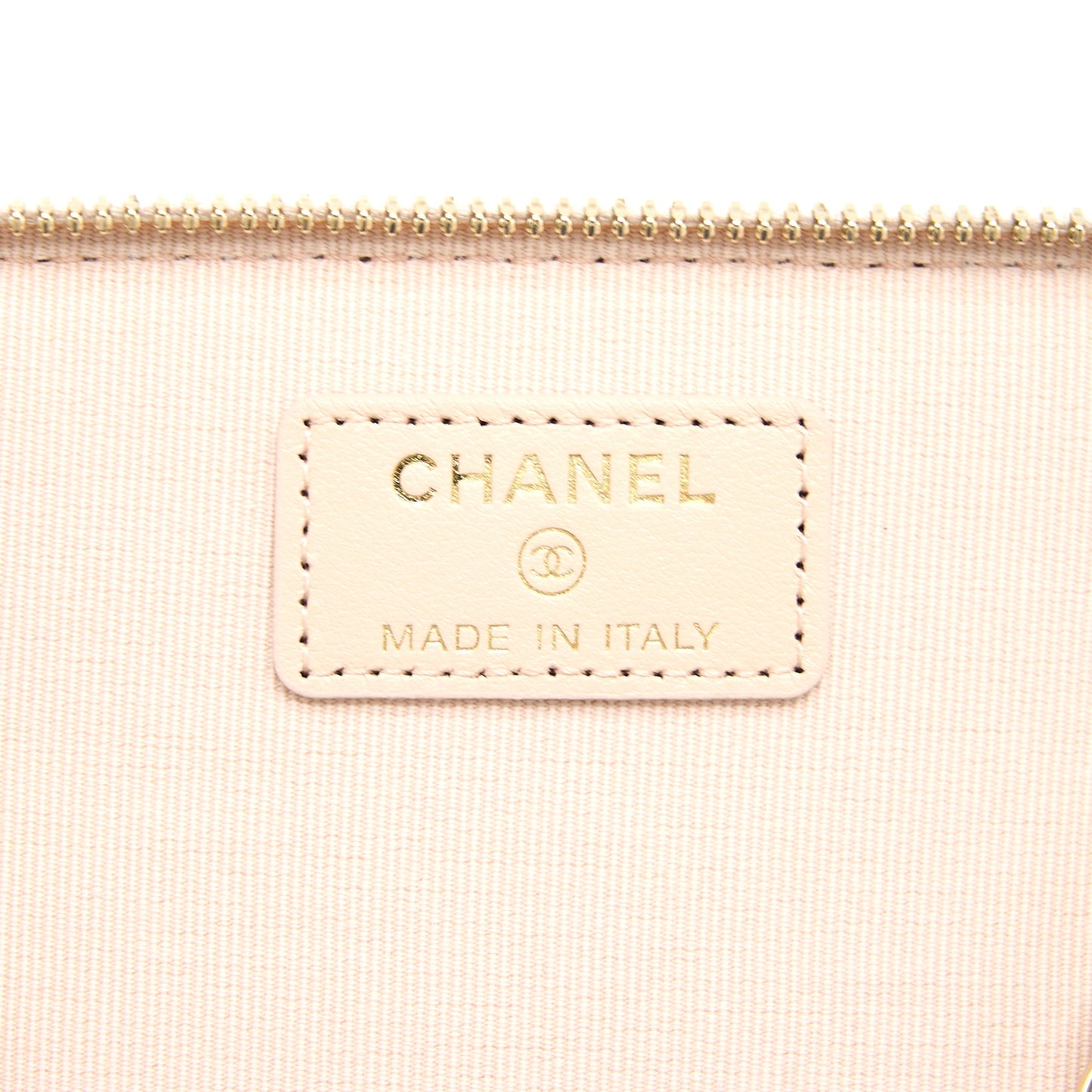 Chanel Long Vanity Case Caviar Light Pink L