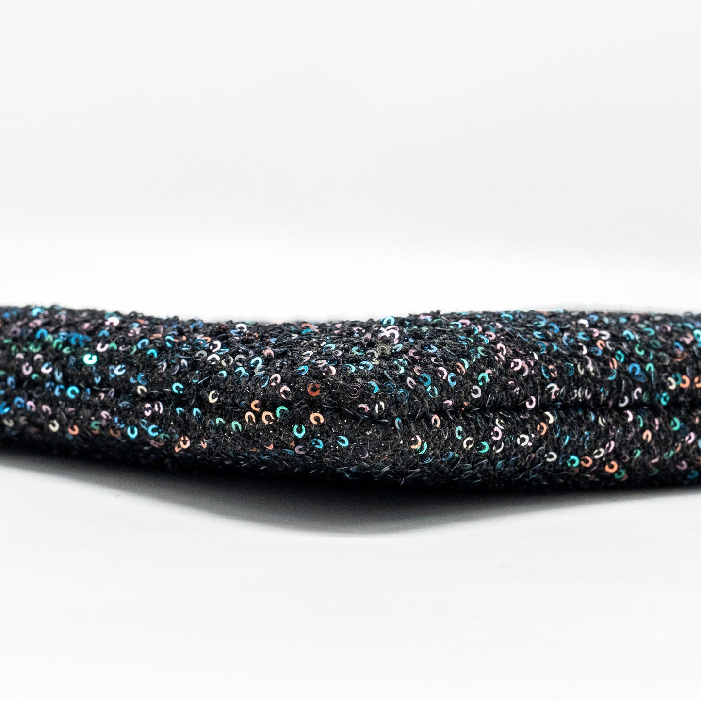 Chanel 20A Deauville Pouch Sequins/Calfskin Black/Multicolour