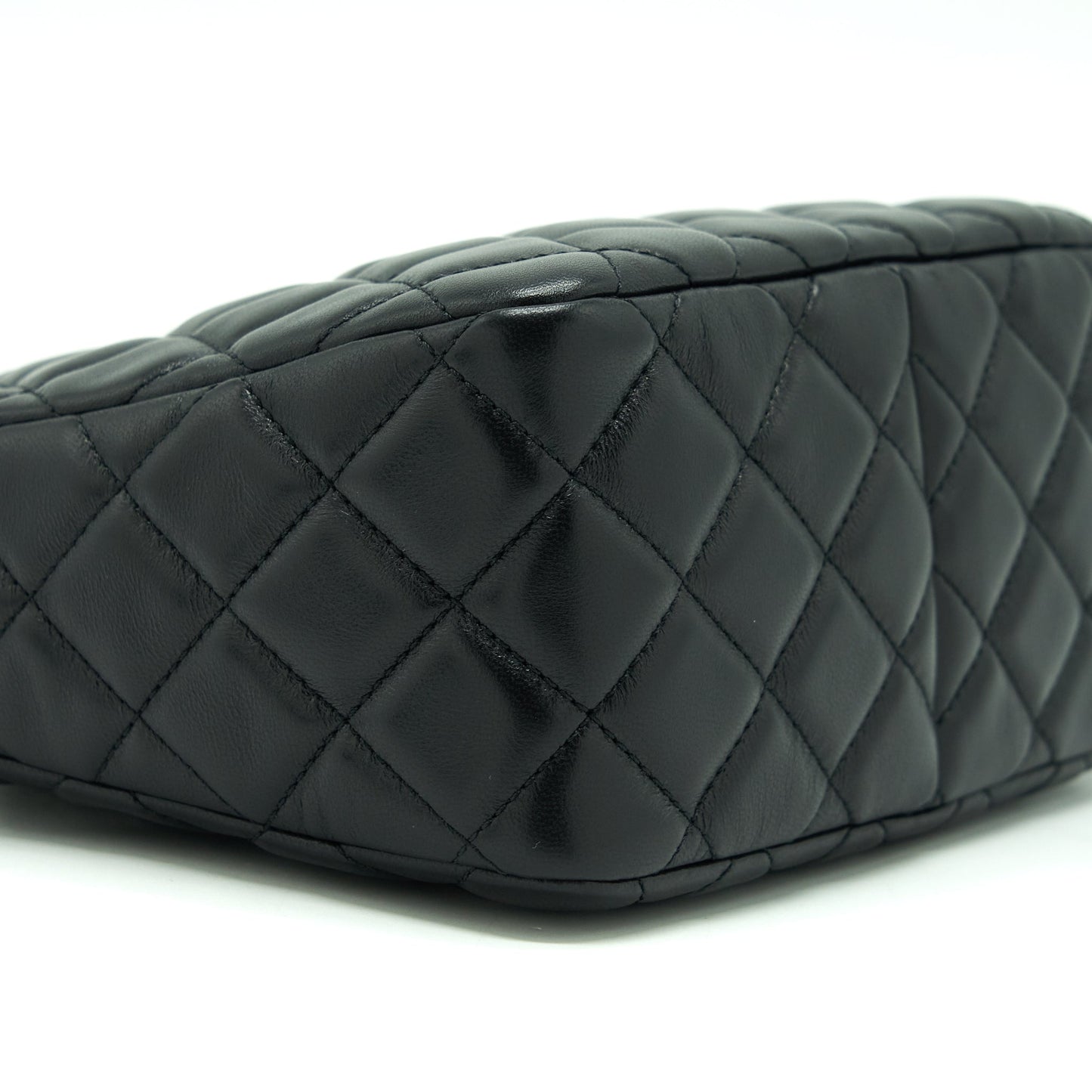 Chanel 22S Pearl Crush Hobo Bag Lambskin Black
