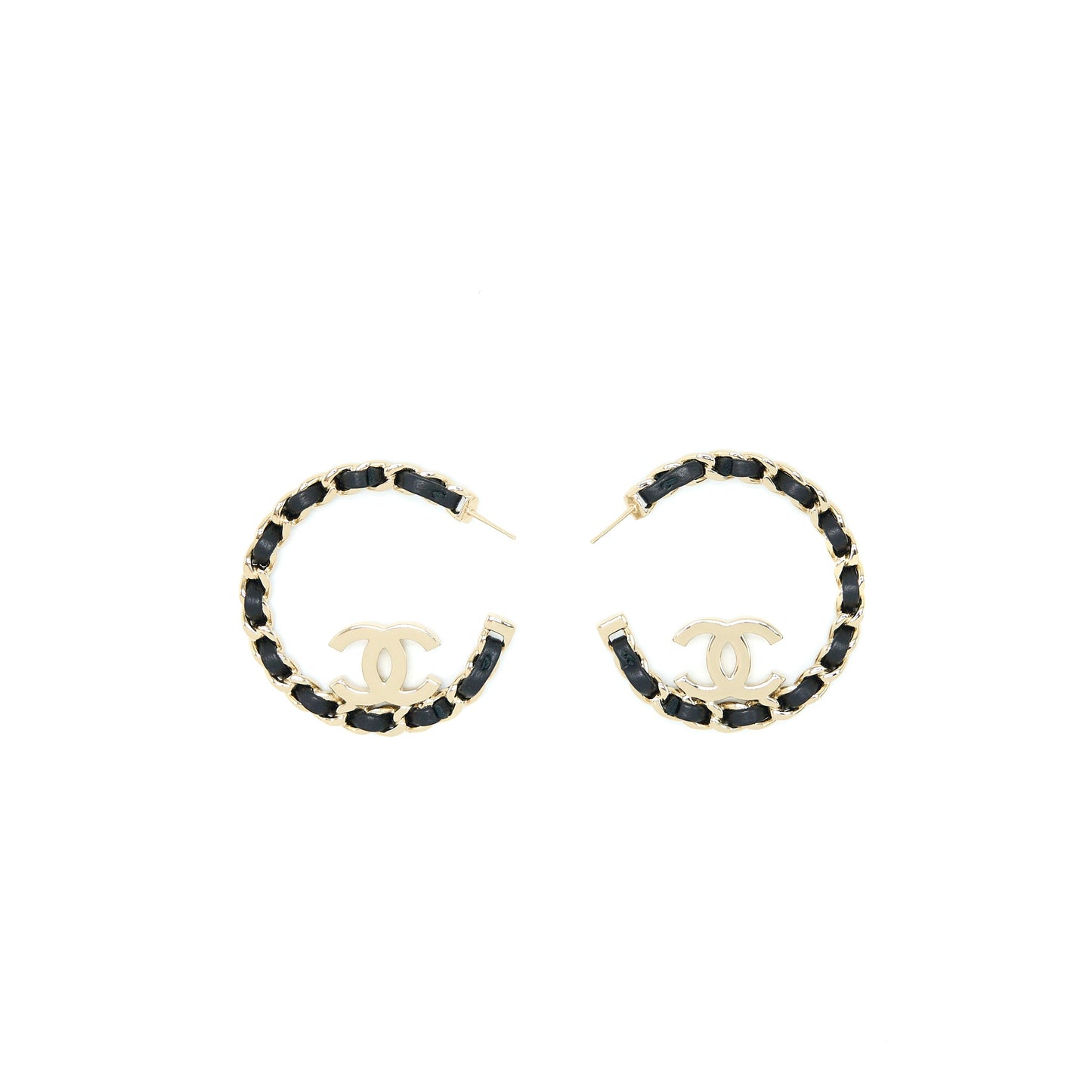 Chanel 22P Round CC With Black Leather Earrings Light Gold Tone