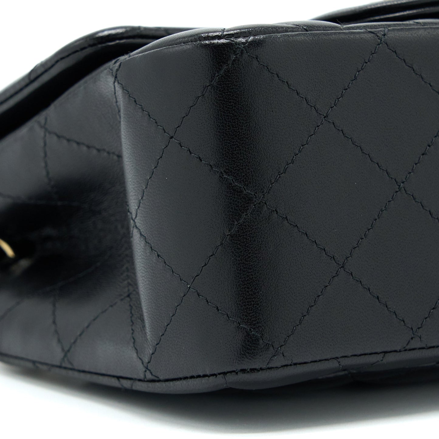Chanel Mini Square Flap Bag Lambskin Black L (Microchip)