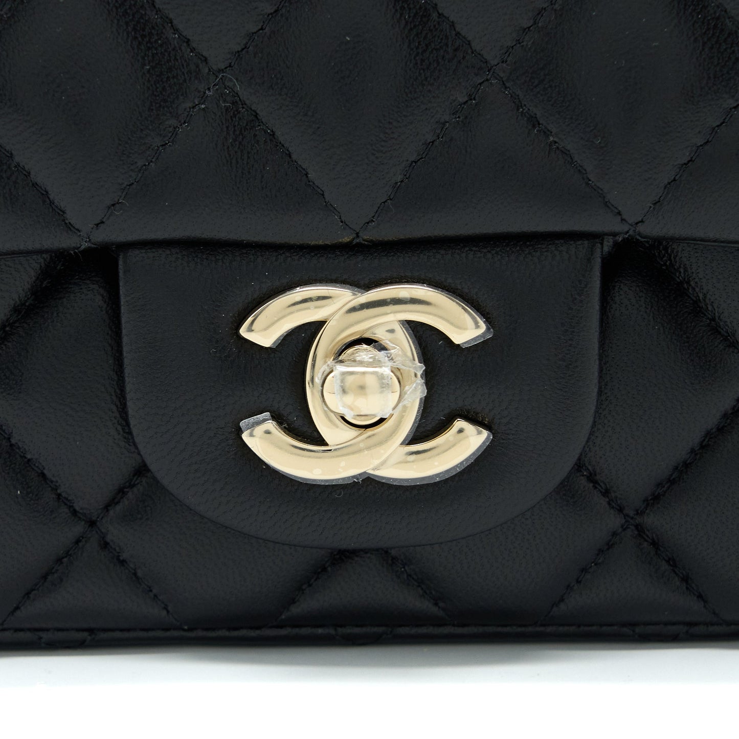 Chanel Mini Square Flap Bag Lambskin Black L (Microchip)