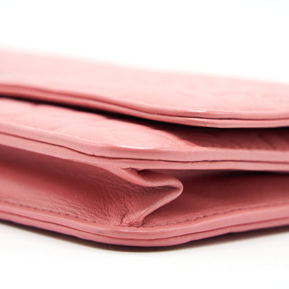 Chanel Camelia Wallet on chain Pink