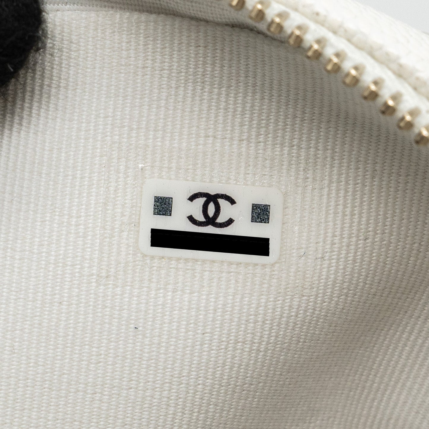 Chanel 24C Mini Backpack/Crossbody Bag Caviar White L (Microchip)