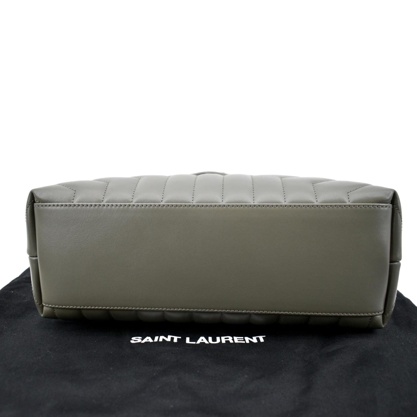 YVES SAINT LAURENT Medium Loulou Matelasse Leather Chain Shoulder Bag Neutral Grey