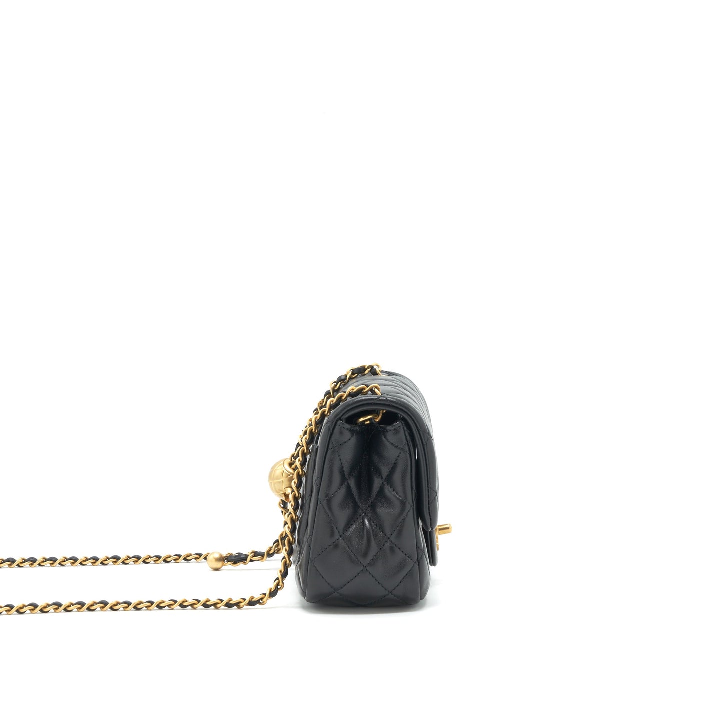 Chanel pearl Crush mini square Flap bag lambskin Black