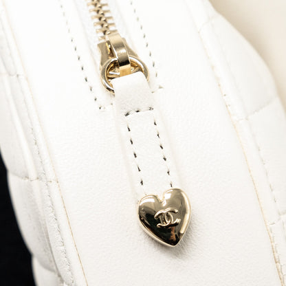 Chanel 22S Small Heart Bag Lambskin White L