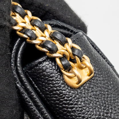 Chanel 21A chain Soul Flap bag grained calfskin black  (Microchip)