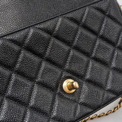 Chanel 21A chain Soul Flap bag grained calfskin black  (Microchip)