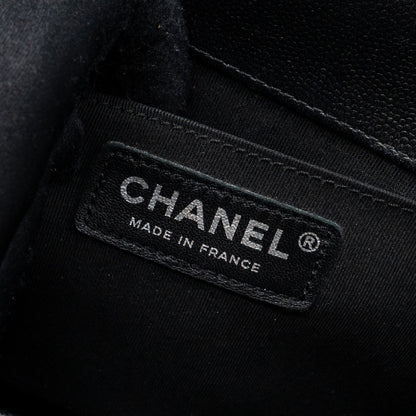 Chanel medium boy bag caviar so black black hardware