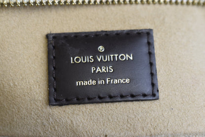 LOUIS VUITTON Jersey Damier Ebene Shoulder Bag Creme