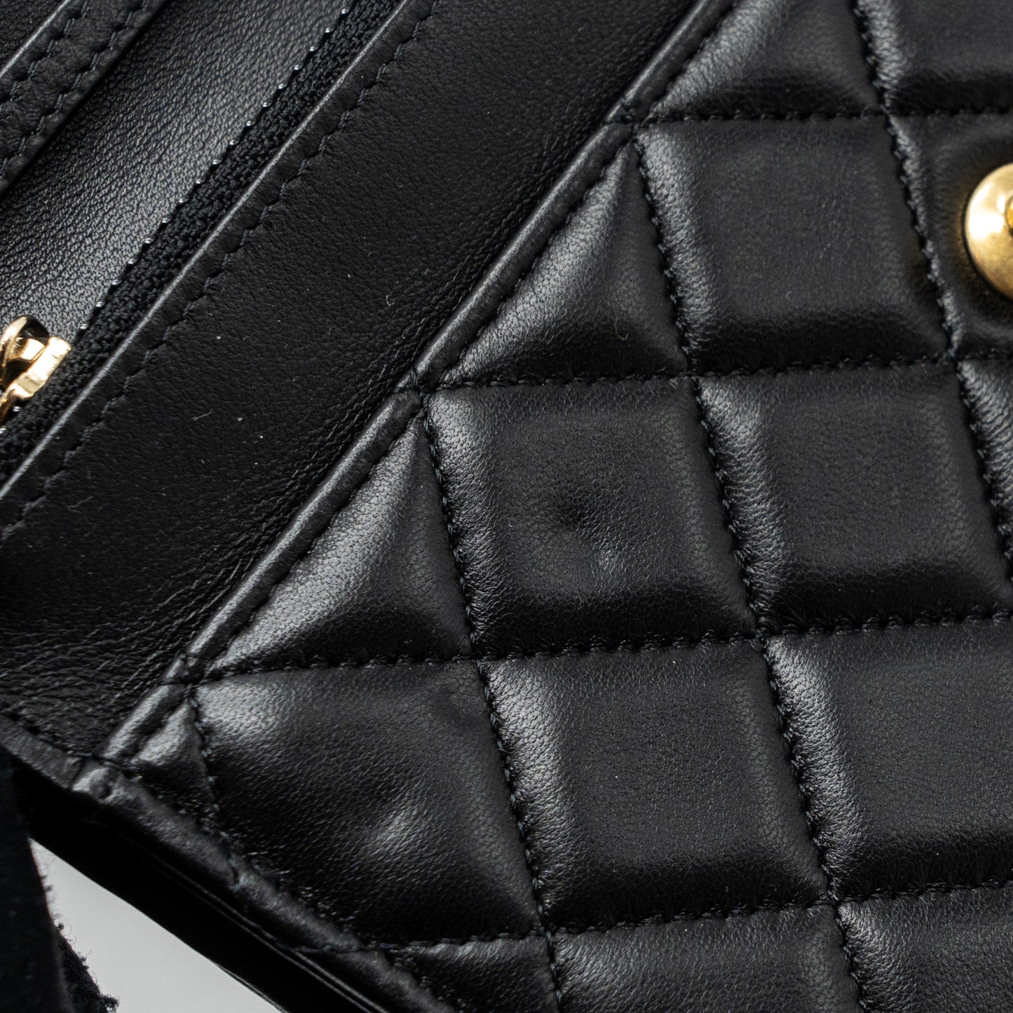 Chanel Pearl Crush Wallet On Chain Lambskin Black  (microchip)