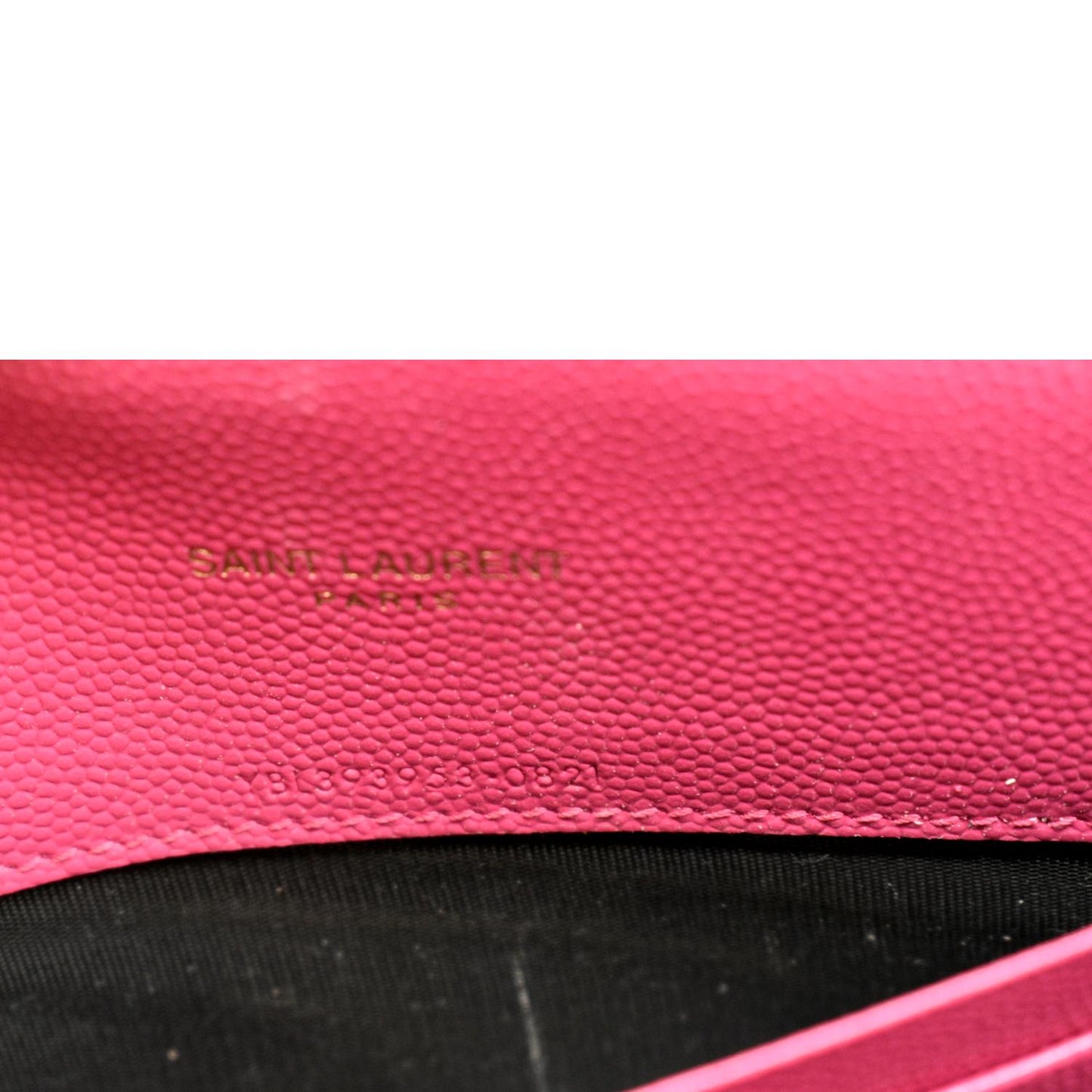 YVES SAINT LAURENT Cassandre Grain De Poudre Embossed Chain Envelope Bag Fuchsia