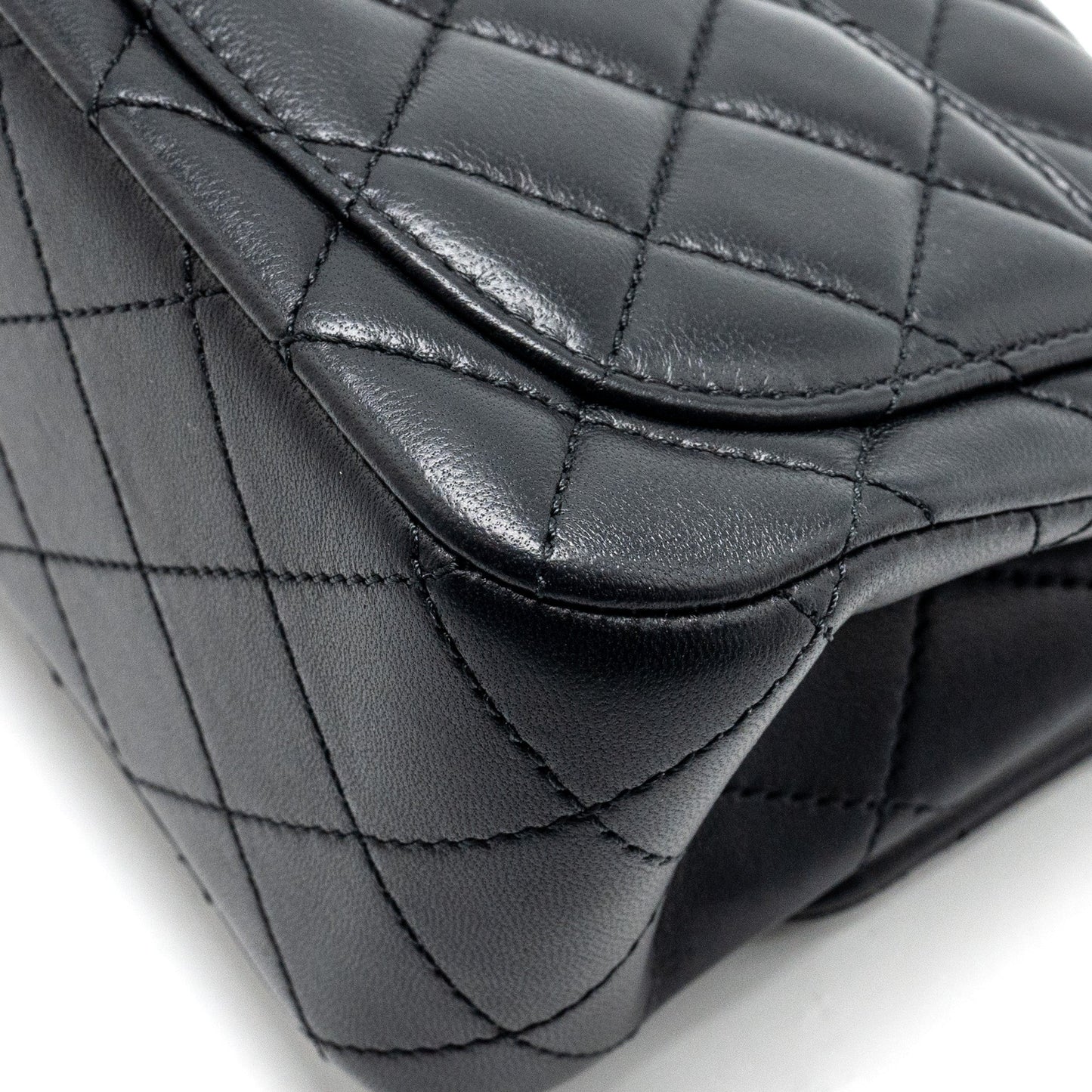 Chanel Camellia Adjustable Chain Mini Square Flap bag Lambskin black  (microchip)