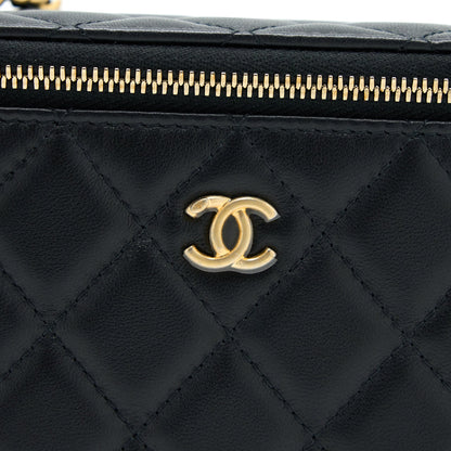 Chanel 22A Pearl Crush Long Vanity With Chain Lambskin Black