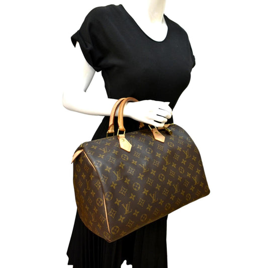 LOUIS VUITTON Speedy 35 Monogram Canvas Satchel Bag Brown