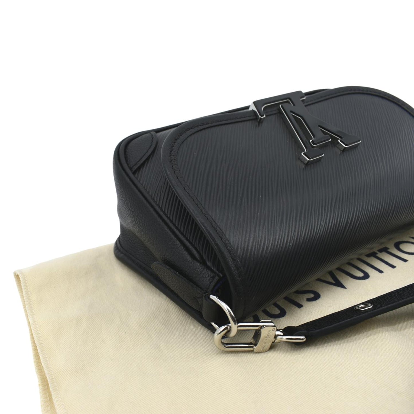 LOUIS VUITTON Buci Epi Grained Leather Shoulder Bag Black