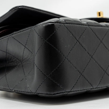 Chanel Medium Classic Double Flap Bag Lambskin Black