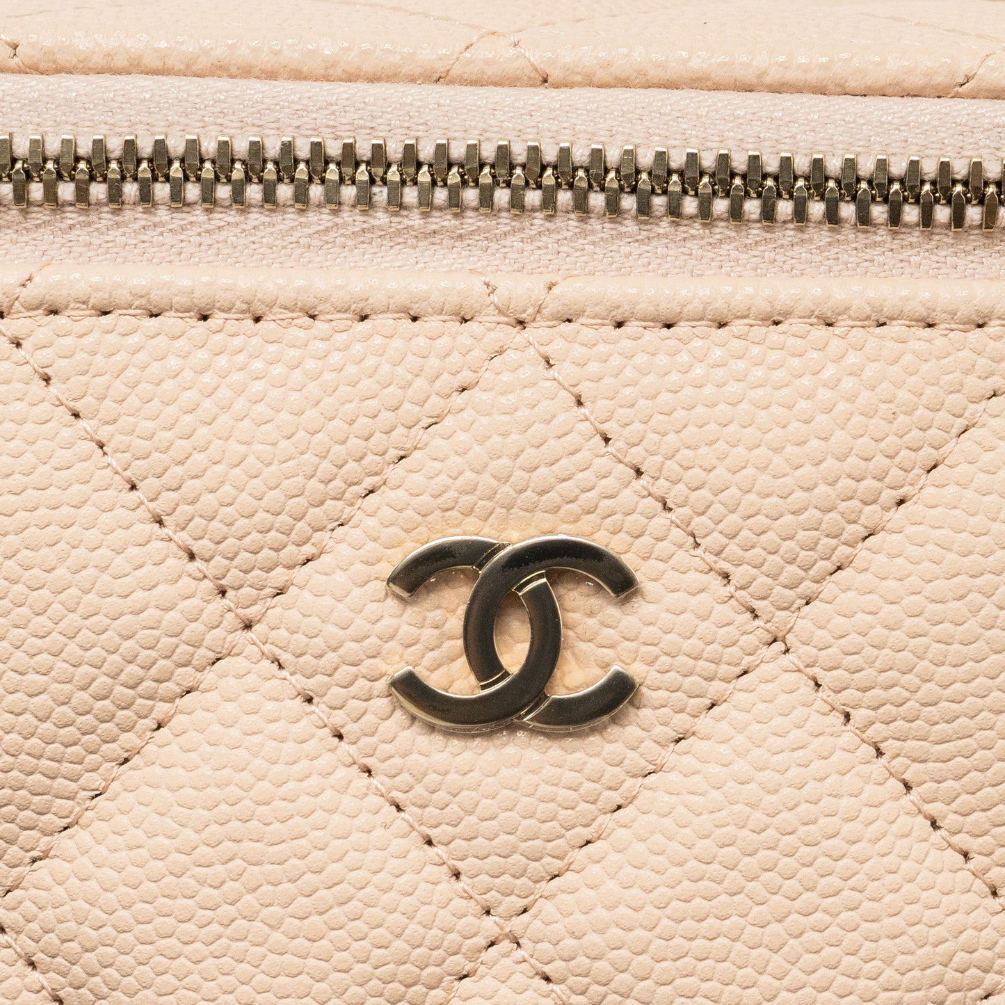 Chanel Mini Vanity Case Caviar Light Beige L