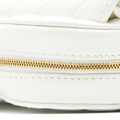 Chanel 22s Heart Bag Lambskin White L (Microchip)
