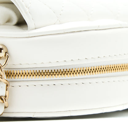 Chanel 22s Heart Bag Lambskin White L (Microchip)