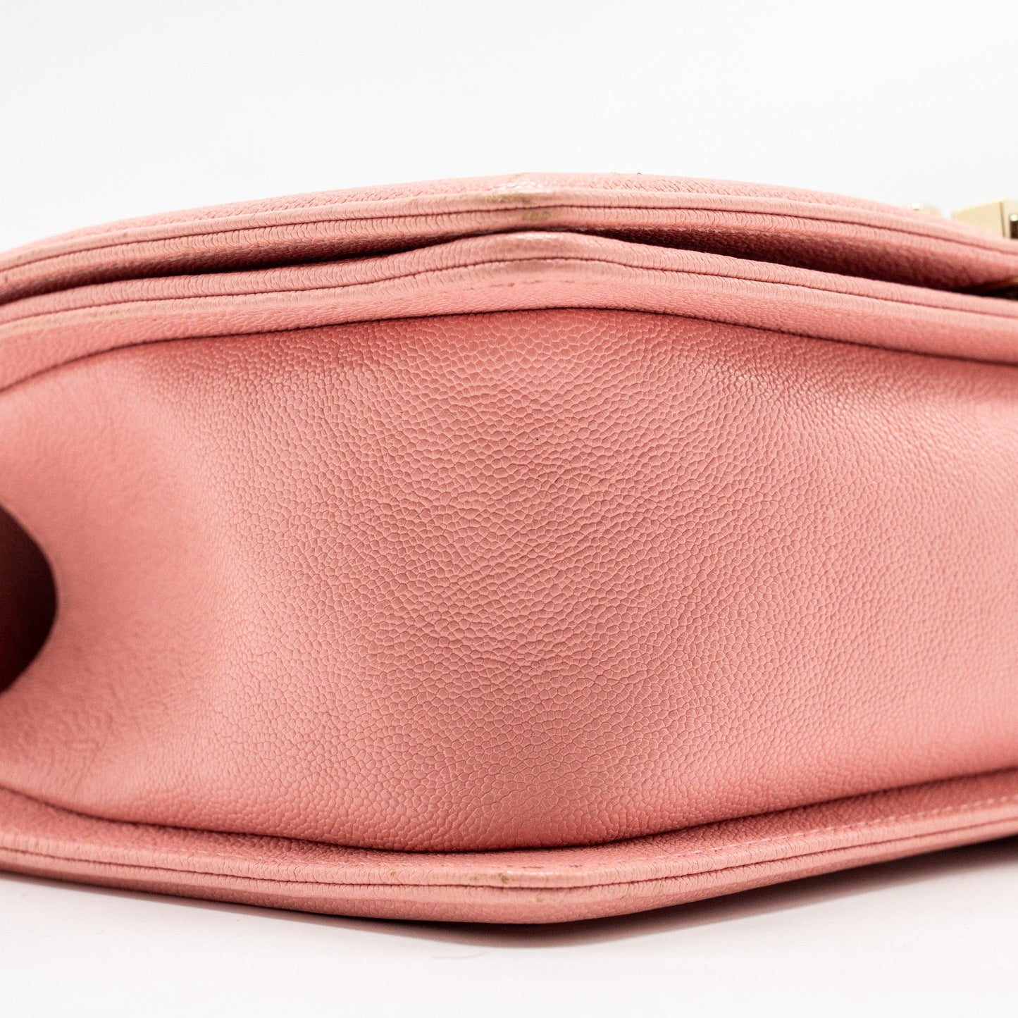 Chanel Medium Boy Bag Caviar PINK L