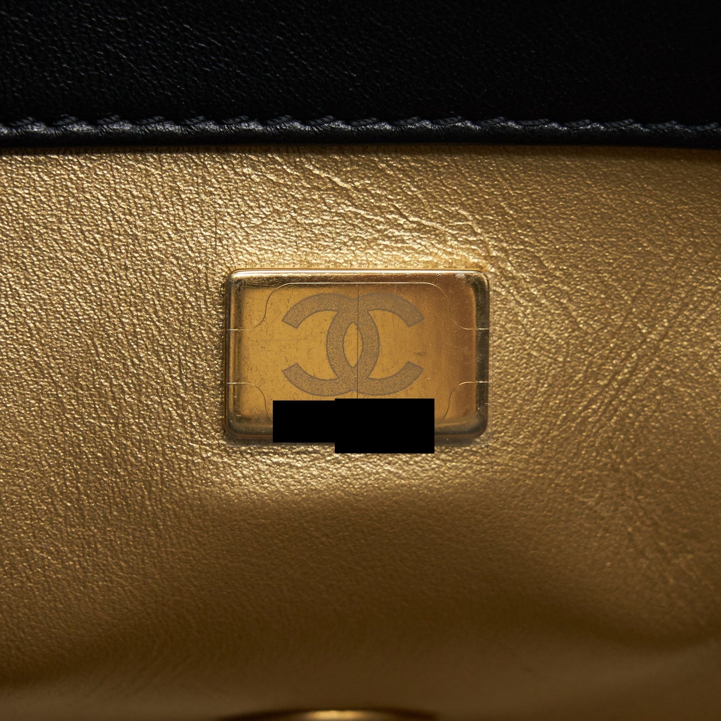 Chanel pearl Crush mini square Flap bag lambskin Black