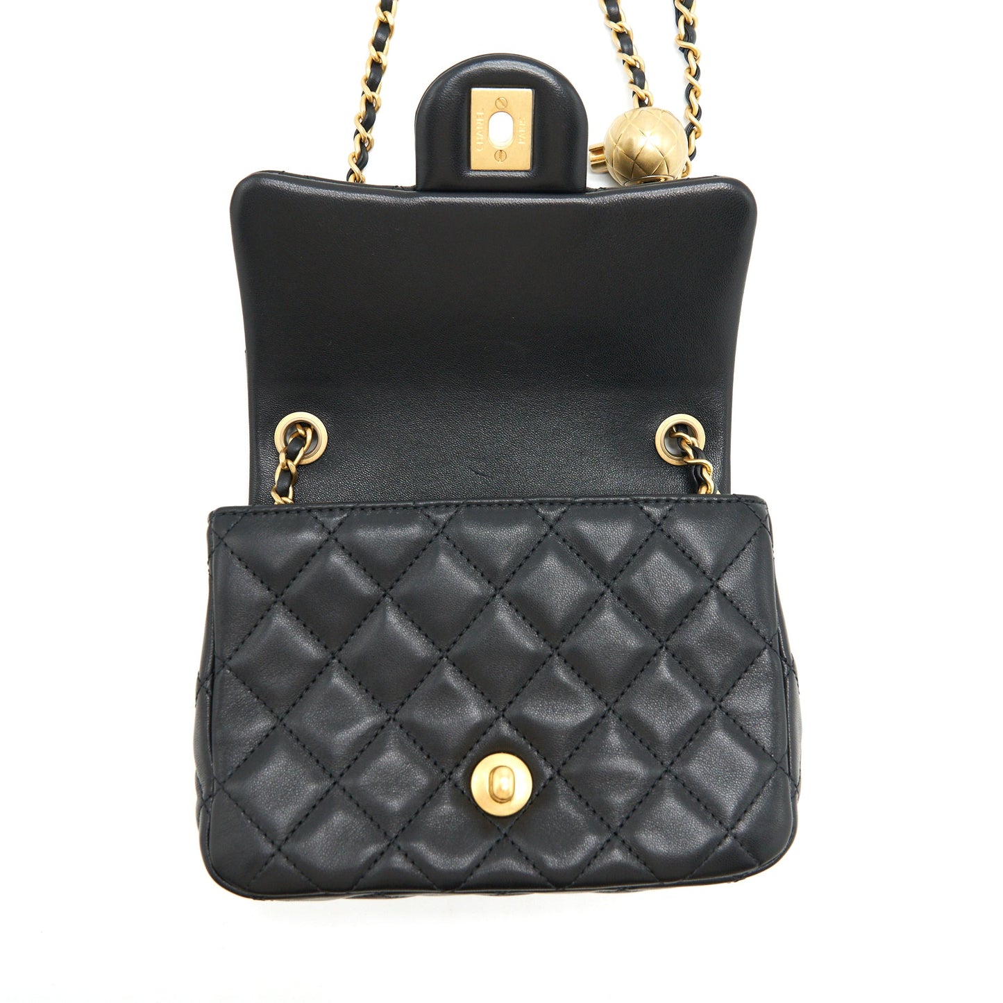 Chanel pearl Crush mini square Flap bag lambskin Black
