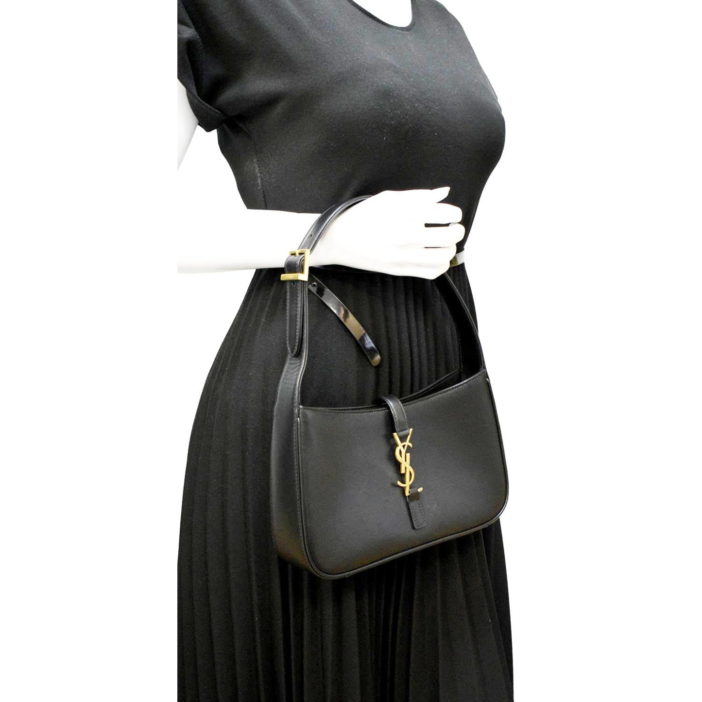 YVES SAINT LAURENT Le 5 A 7 Leather Satchel Bag Black