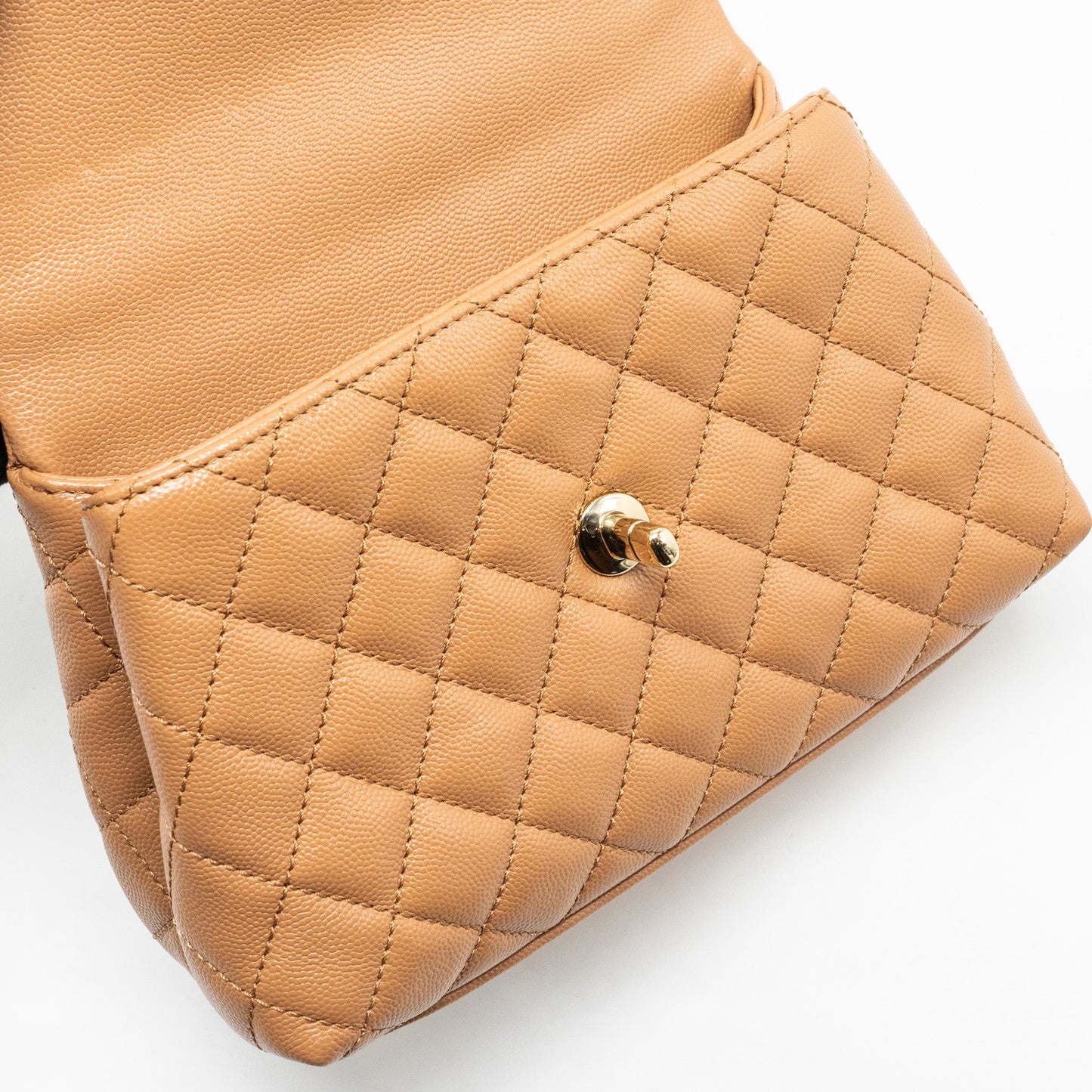 Chanel 21P Small Coco Handle Caviar caramel L